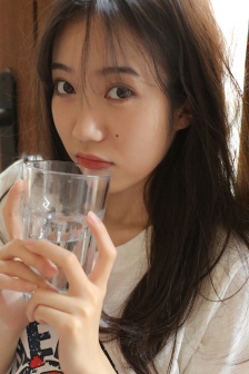 在线aa